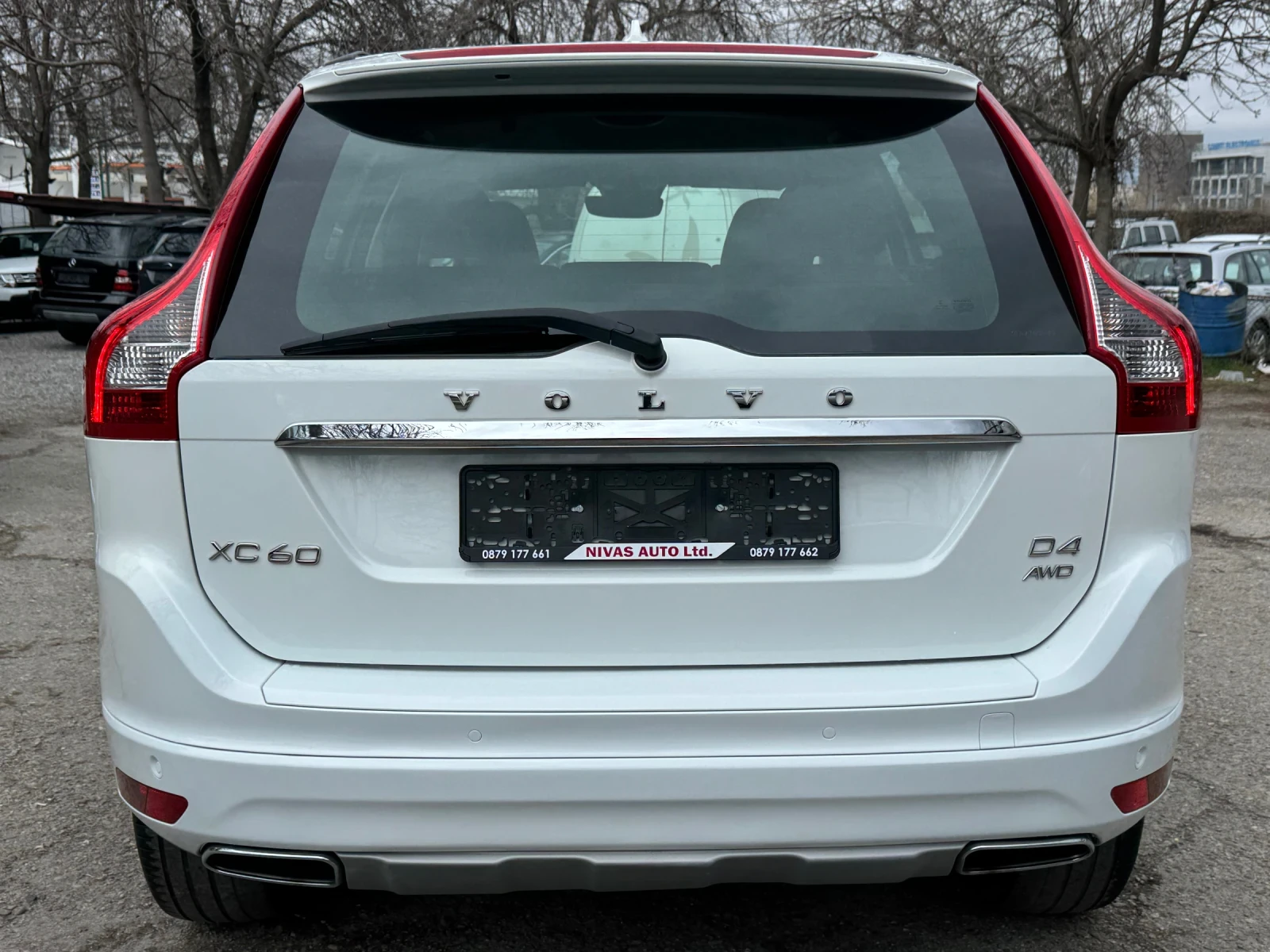 Volvo XC60 Топ състояние!! Реален пробег!, снимка 5 - Автомобили и джипове - 54031537