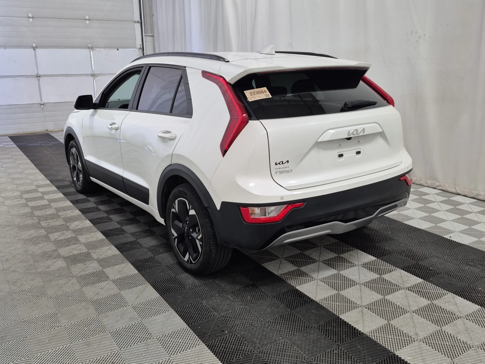 Kia Niro Wind + , снимка 6 - Автомобили и джипове - 55050653
