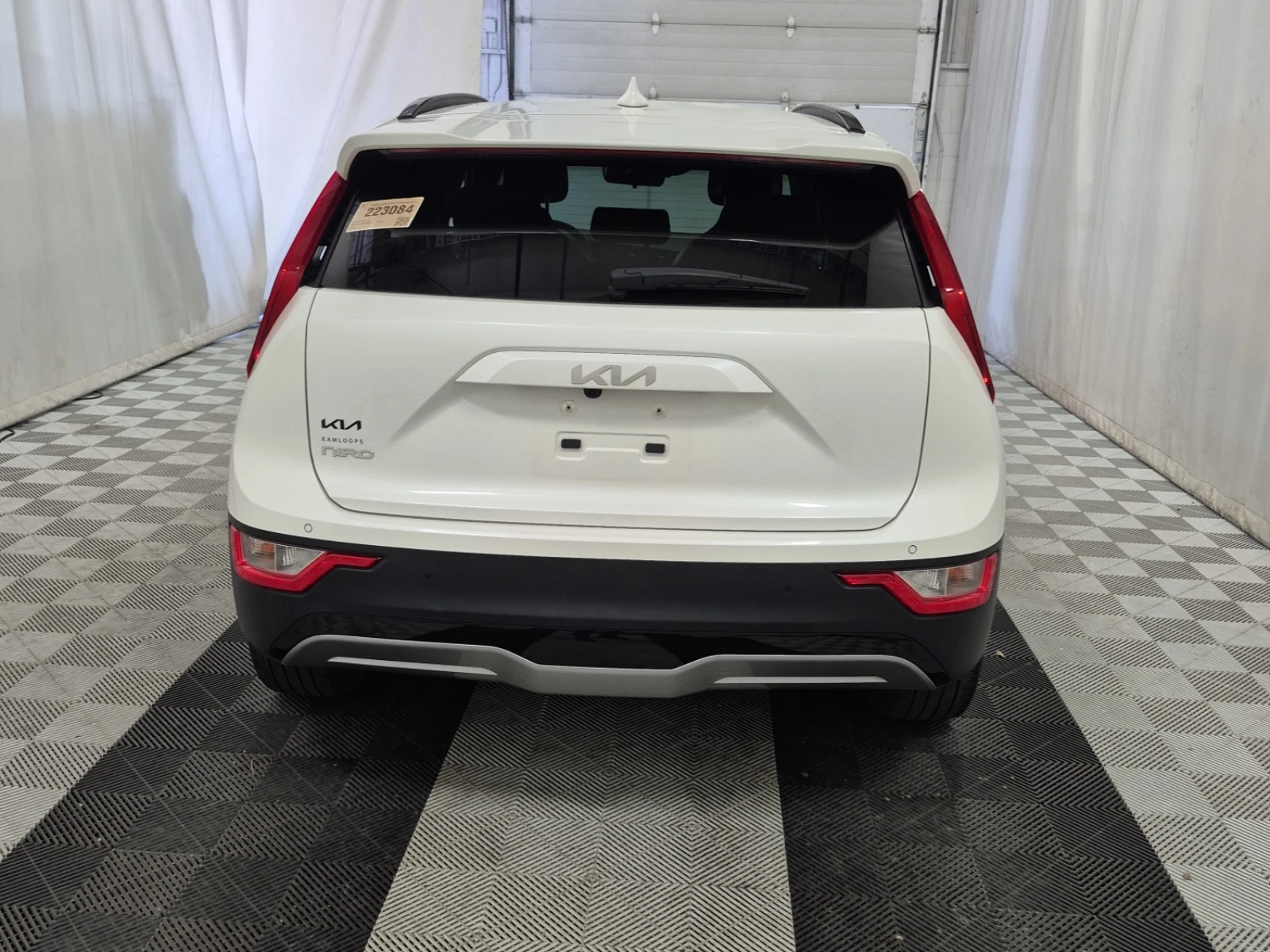 Kia Niro Wind + , снимка 5 - Автомобили и джипове - 55050653