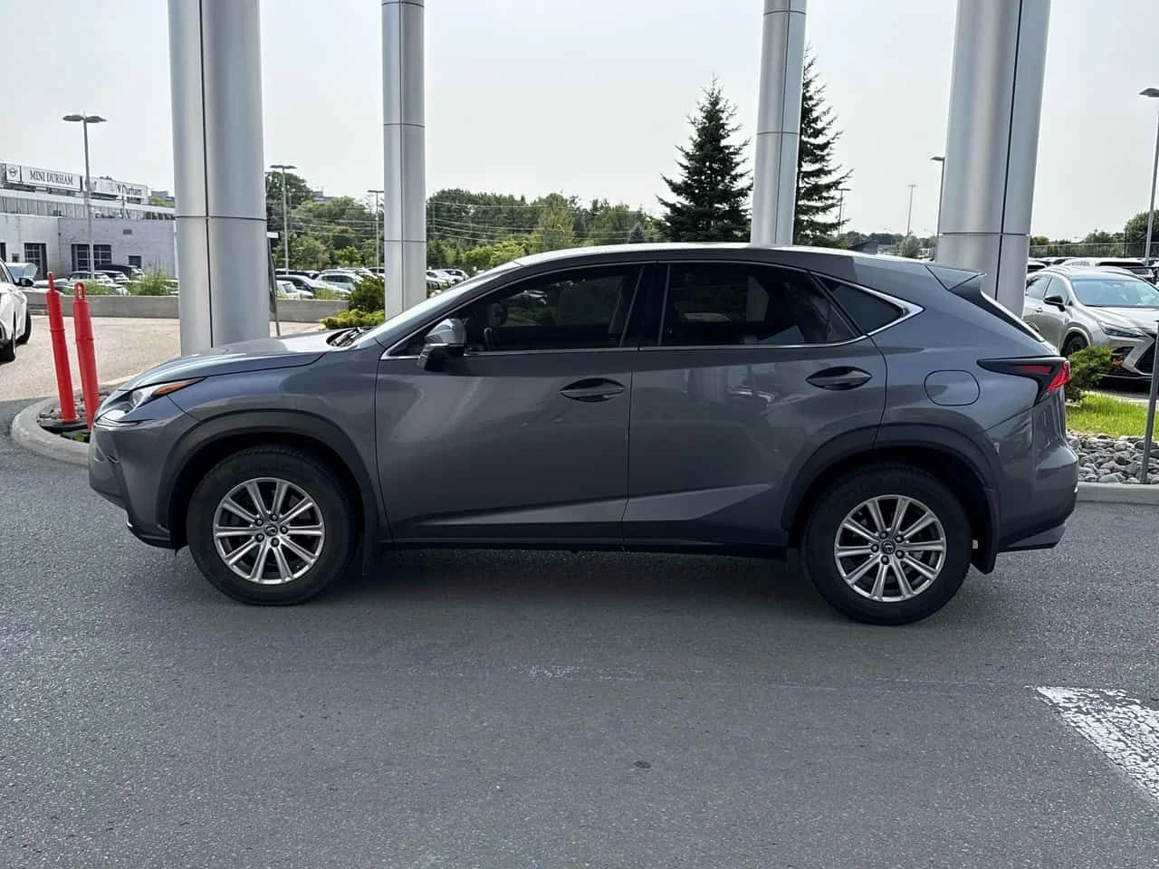 Lexus NX * 300 Auto * CARFAX * ЦЕНА ДО БГ, снимка 2 - Автомобили и джипове - 55366974