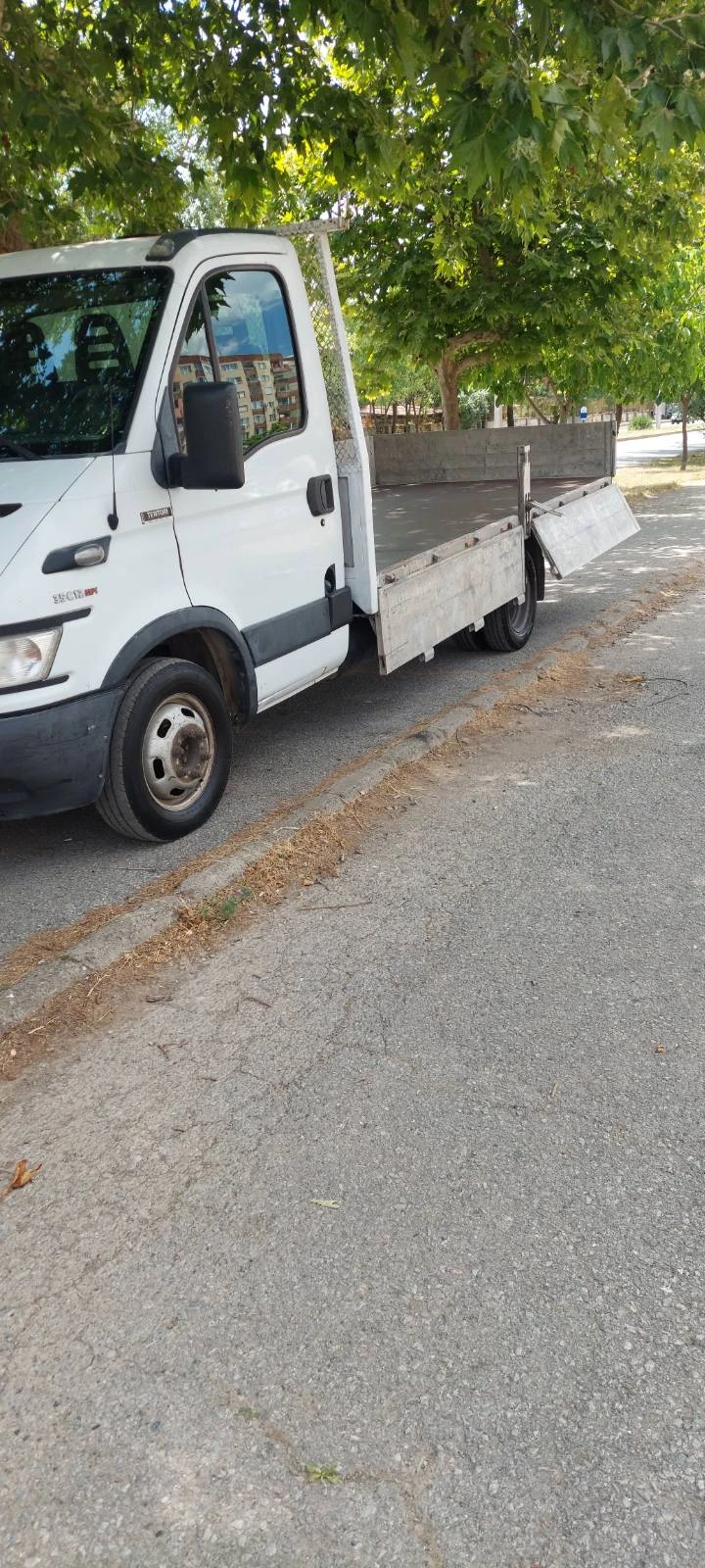 Iveco Daily 2.3 jtd клима  - изображение 3