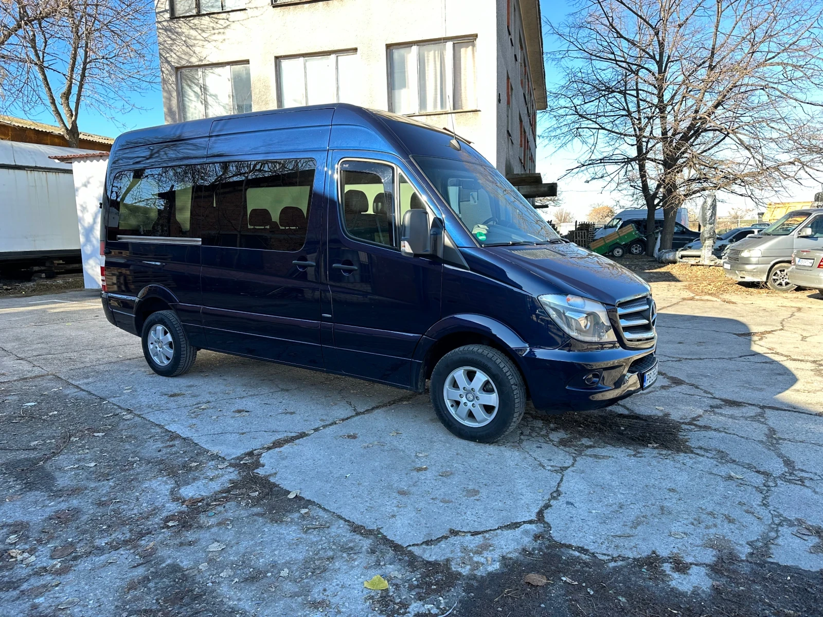 Mercedes-Benz Sprinter 319 319 - изображение 2