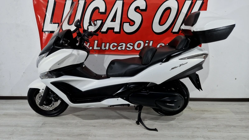 Honda Silver Wing 400cci 2012г.! 28387км PERFECTEN !, снимка 3 - Мотоциклети и мототехника - 47781345