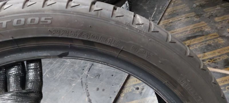 Гуми Летни 225/40R18, снимка 6 - Гуми и джанти - 31151479