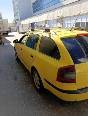 Skoda Octavia  1.6 с газова, снимка 3