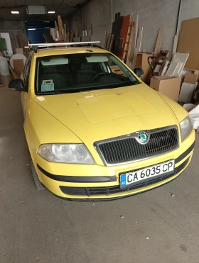 Skoda Octavia  1.6 с газова, снимка 9