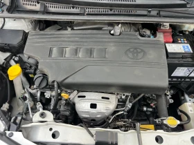 Toyota Yaris 1.3 Black-White Edition , снимка 17