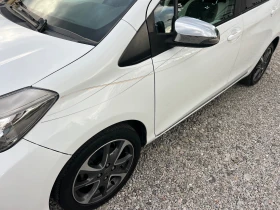 Toyota Yaris 1.3 Black-White Edition , снимка 16