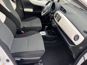 Toyota Yaris 1.3 Black-White Edition , снимка 10