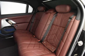 BMW i7 XDRIVE60 M-SPORT PAKET B&W HEAD-UP PANORAMA  - 85000 € / 166245.55 лв. - 38543271 16