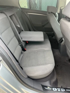 VW Golf - 2800 € / 5476.32 лв. - 42086049 11