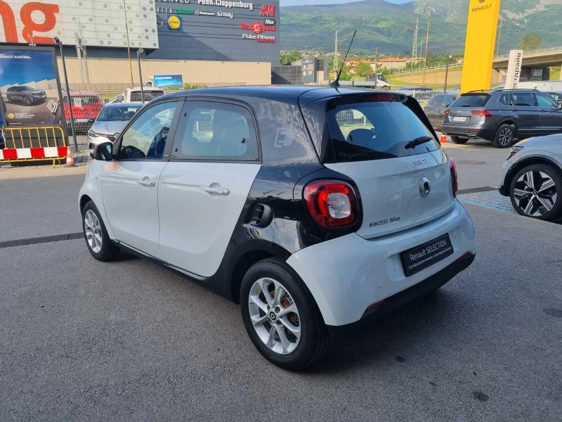 Smart Forfour 18 kW, снимка 4 - Автомобили и джипове - 43845915