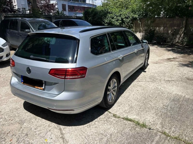 VW Passat, снимка 3 - Автомобили и джипове - 46913132