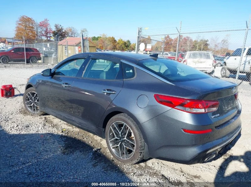 Kia Optima 2.4L I-4 DI, DOHC, VVT, 185HP Front Wheel Drive, снимка 8 - Автомобили и джипове - 48359339