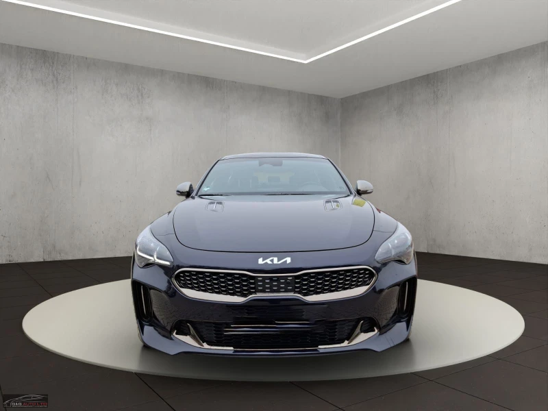 Kia Stinger 3.3T/366HP/4X4/GT/CAM/LED/NAVI/KLESS/782b, снимка 2 - Автомобили и джипове - 48879554