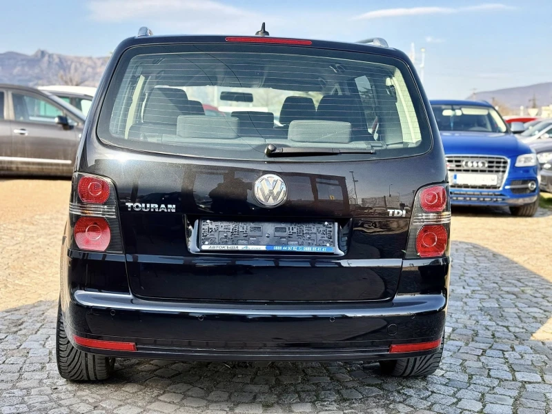 VW Touran 2.0 R-LINE 170kc, снимка 4 - Автомобили и джипове - 49608906