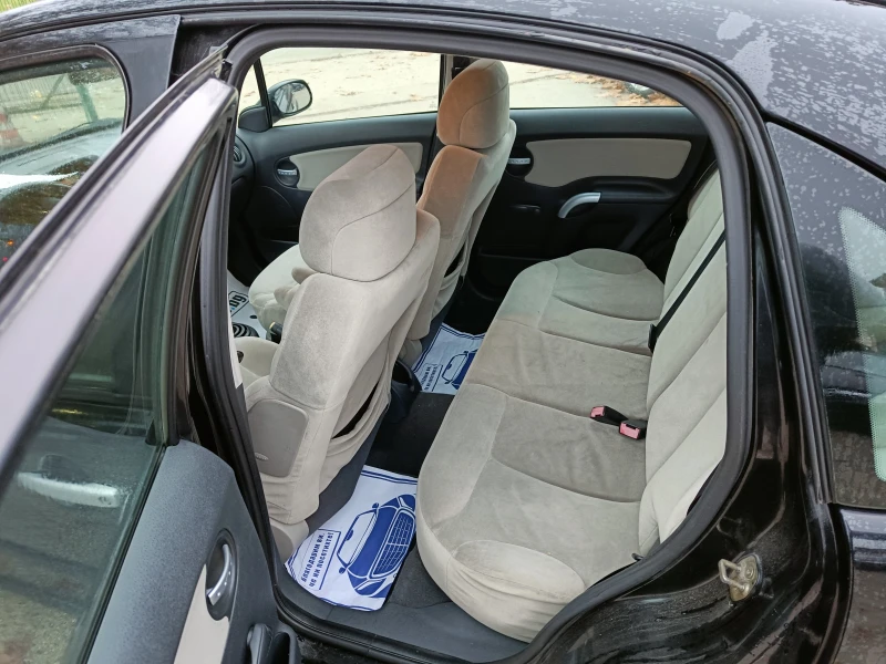 Citroen C3 1.4 HDI 90, снимка 11 - Автомобили и джипове - 51500004