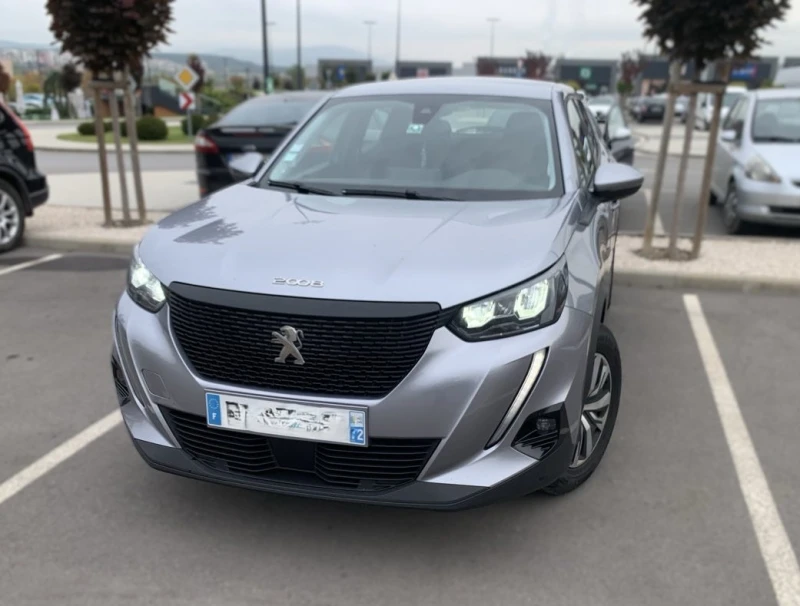 Peugeot 2008 1.5 BlueHDi - BVM6, снимка 9 - Автомобили и джипове - 52569922