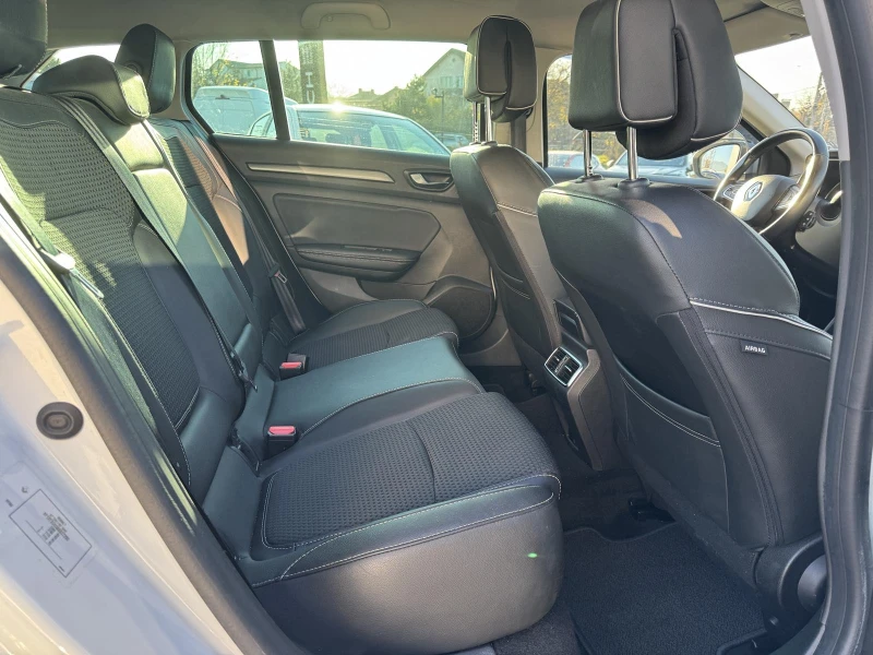 Renault Megane 1.7 DCI, снимка 10 - Автомобили и джипове - 52414469