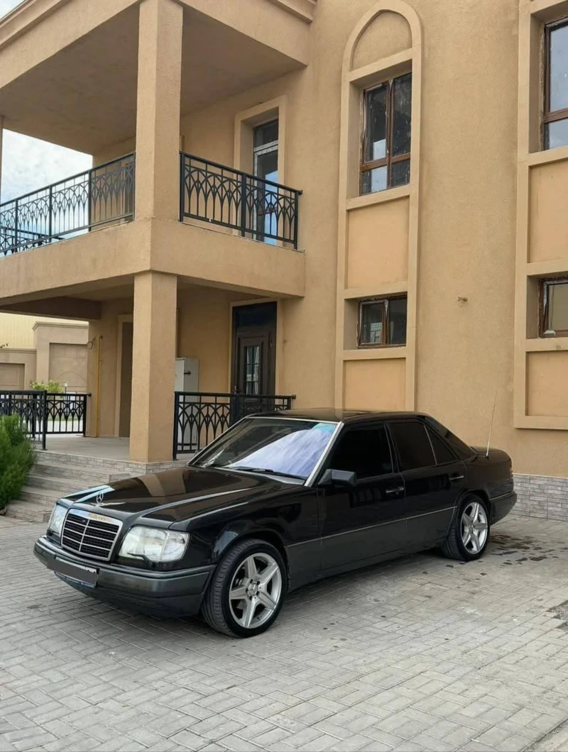 Mercedes-Benz E 280, снимка 3 - Автомобили и джипове - 52581945