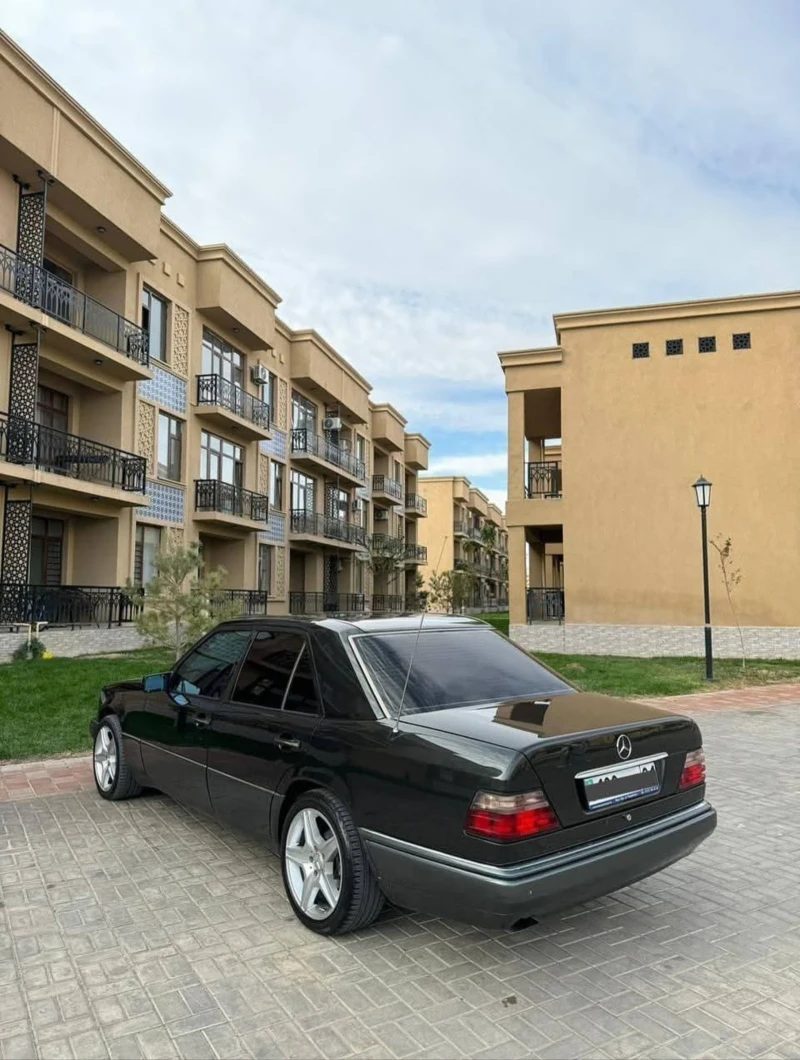 Mercedes-Benz E 280, снимка 7 - Автомобили и джипове - 52581945