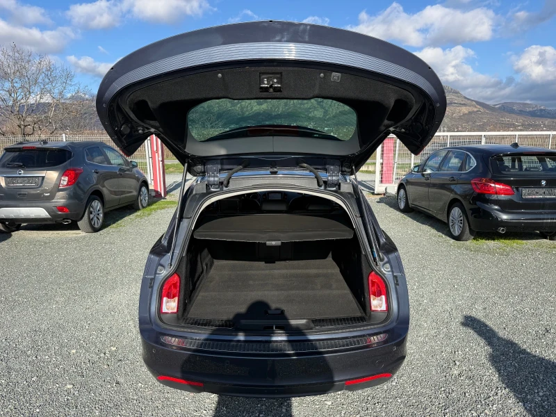 Opel Insignia (KATO НОВА), снимка 13 - Автомобили и джипове - 52752637