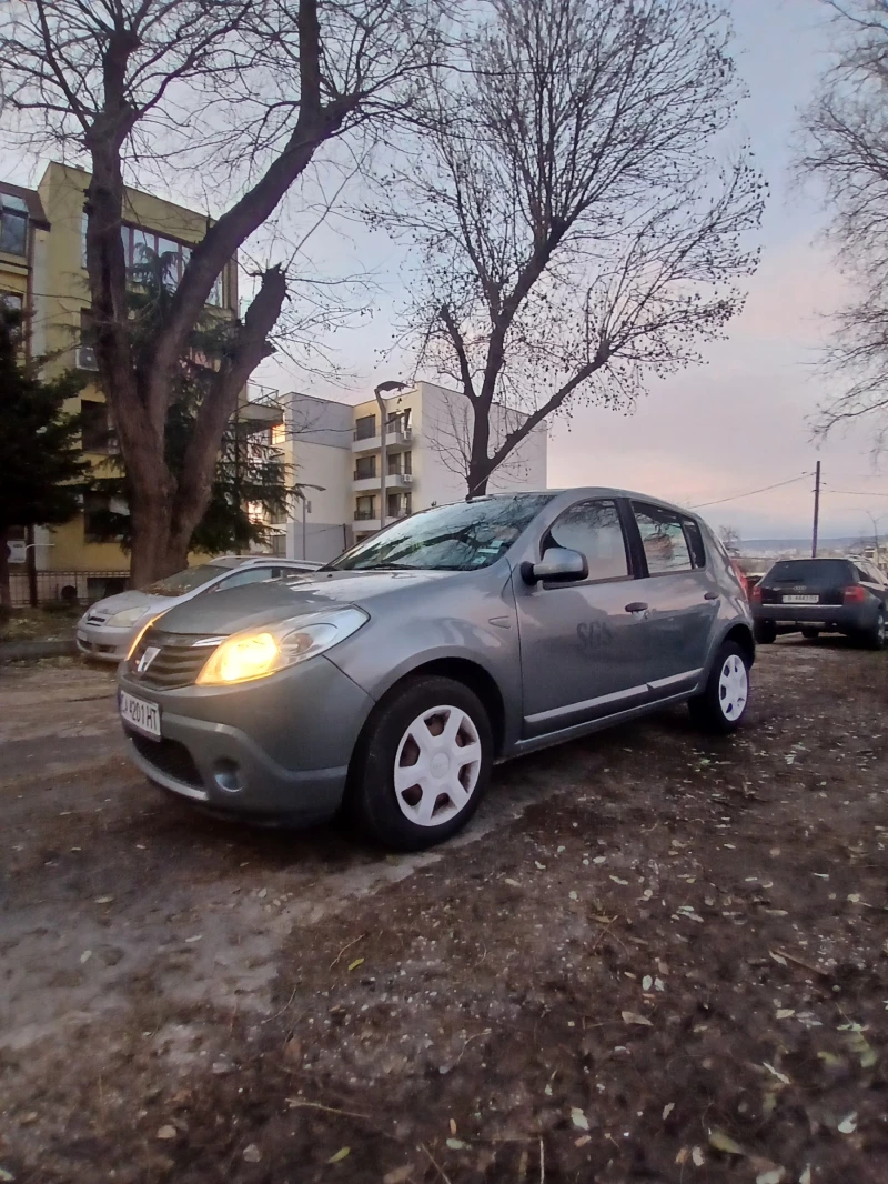Dacia Sandero 1.4 MPI, снимка 4 - Автомобили и джипове - 52907145