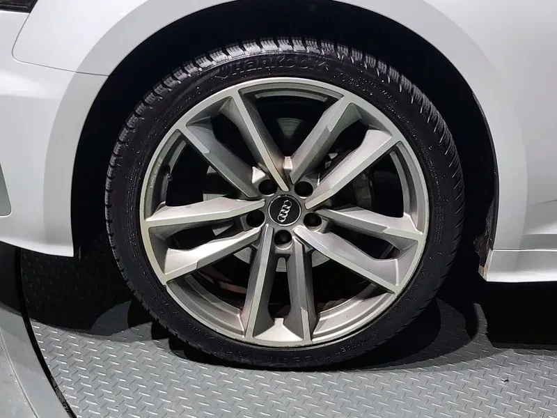Audi A5 2.0 TDI Quattro, снимка 5 - Автомобили и джипове - 55013098