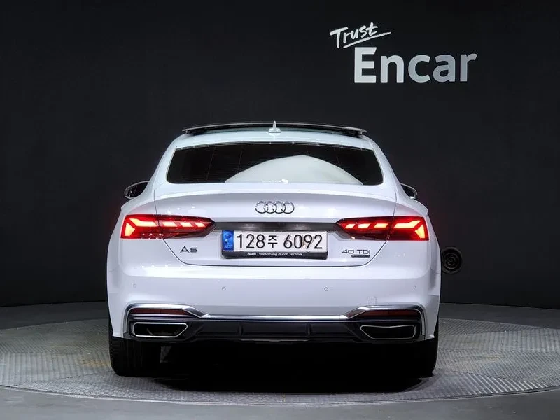 Audi A5 2.0 TDI Quattro, снимка 4 - Автомобили и джипове - 55013098