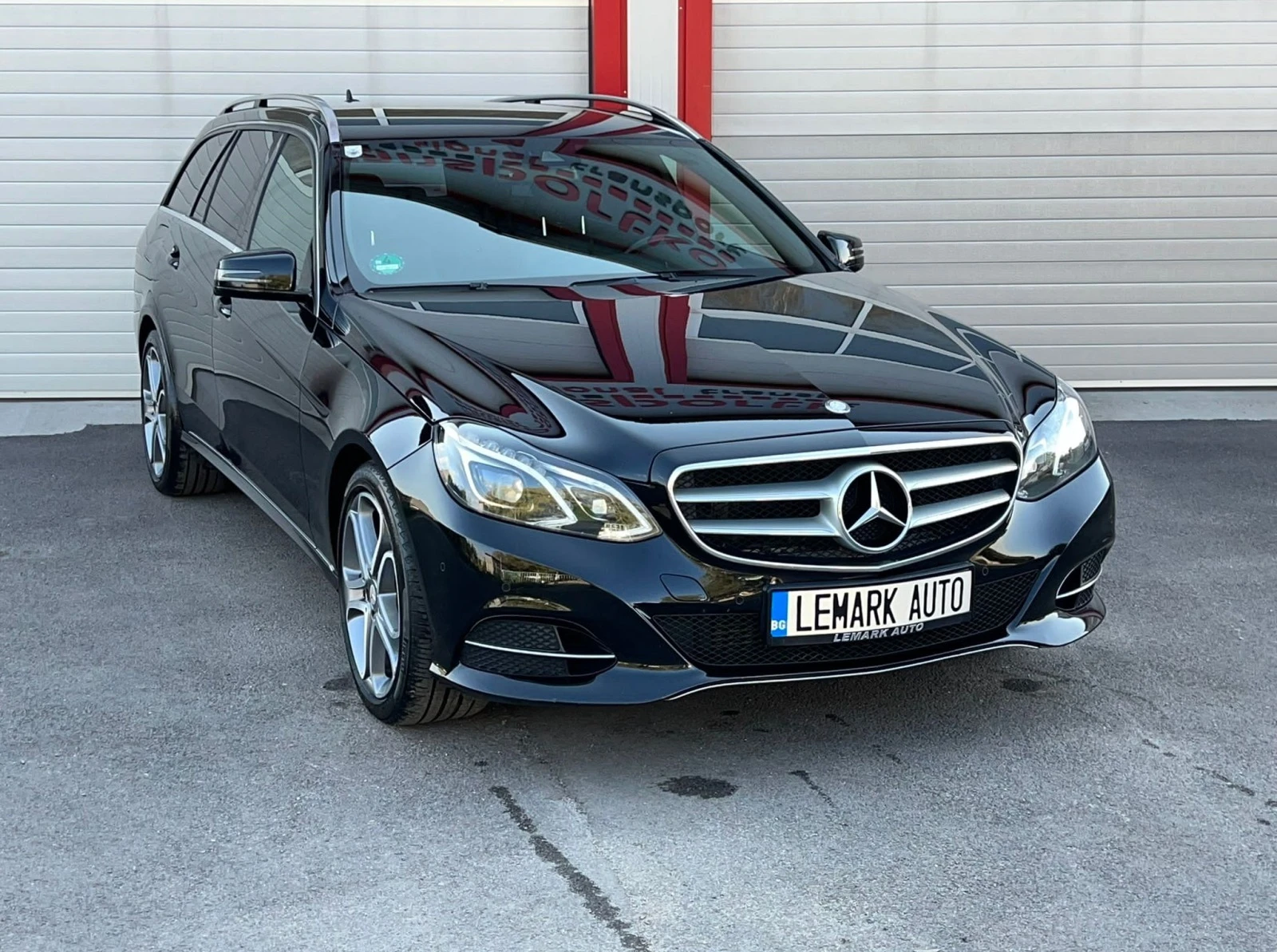 Mercedes-Benz E 250 CDI 4MATIC AUTOMATIK NAVI KLIMATRONIK EVRO 5B - изображение 4