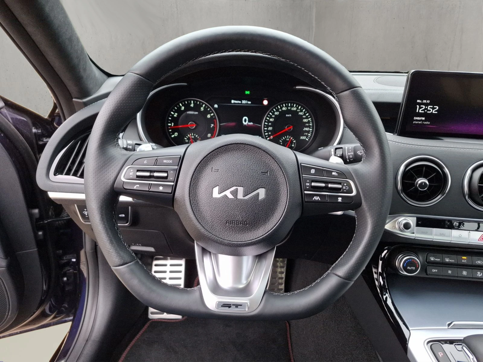 Kia Stinger 3.3T/366HP/4X4/GT/CAM/LED/NAVI/KLESS/782b - изображение 9