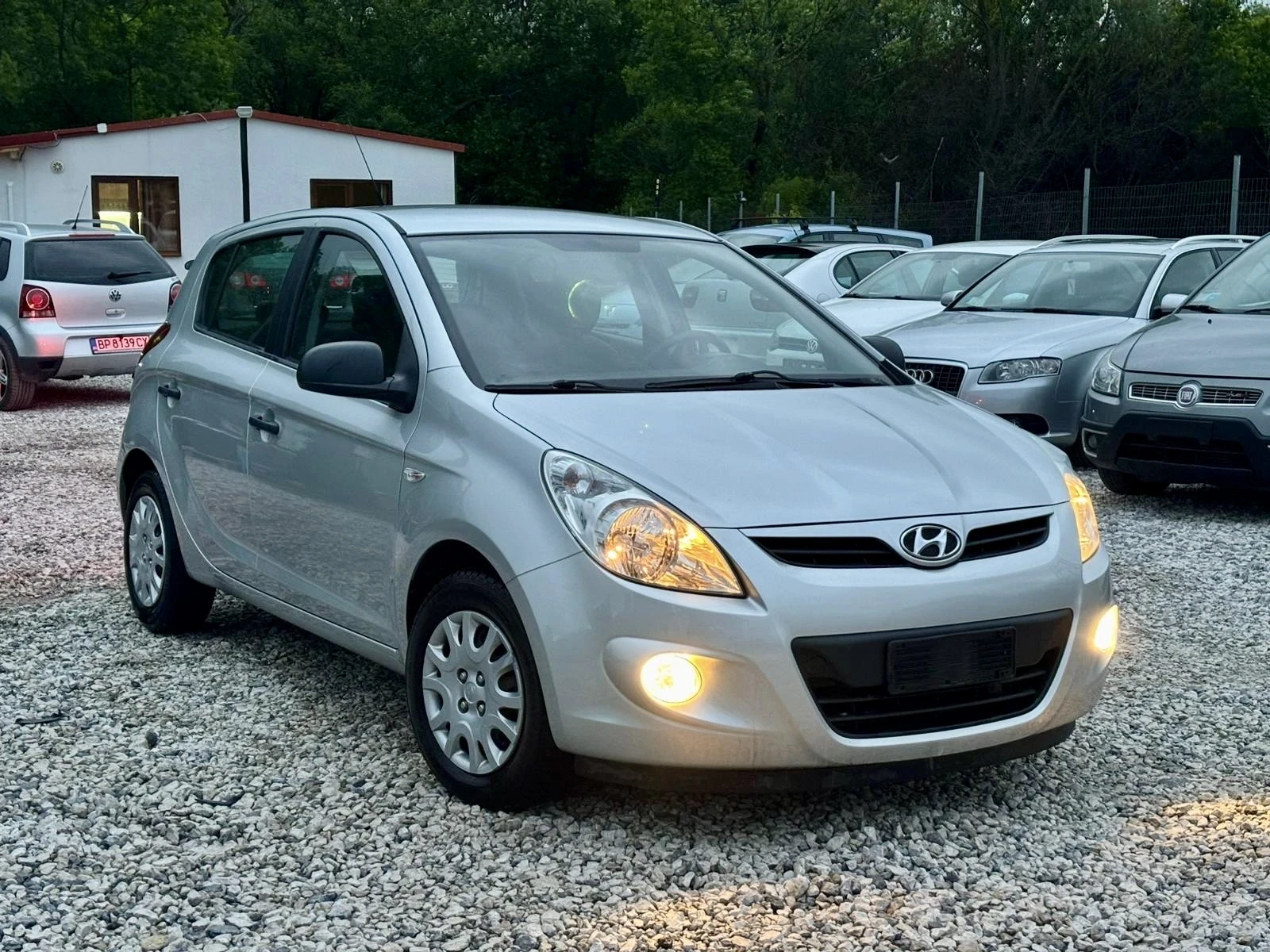 Hyundai I20   | Mobile.bg   1