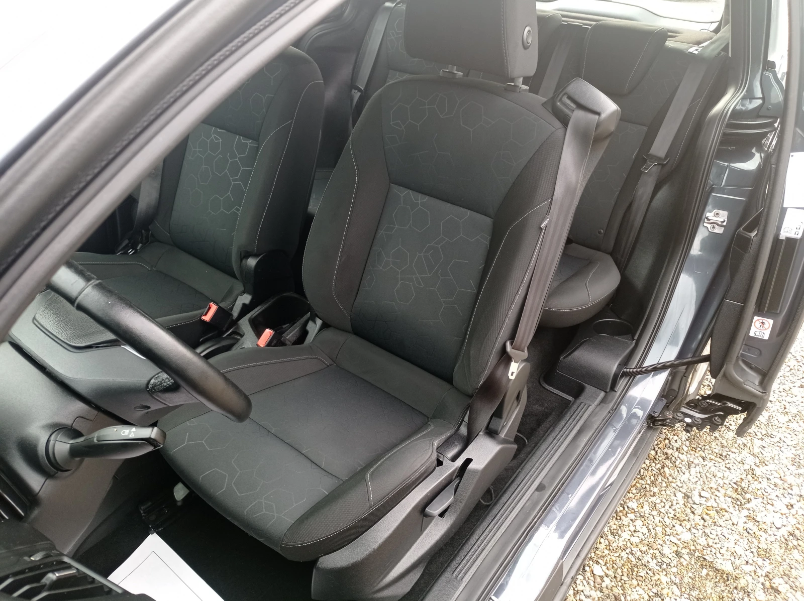 Ford B-Max 1.4i+ gas - изображение 9