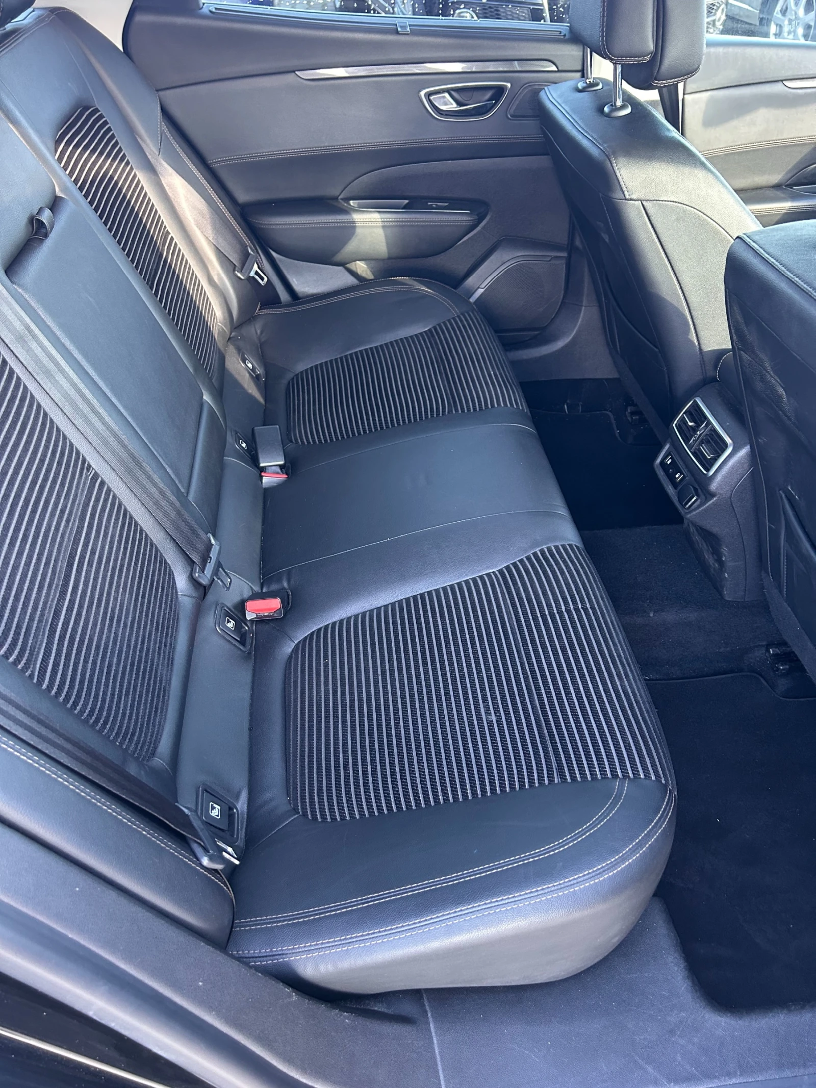 Renault Talisman 1.6iAVTOMAT/KOJA/NAVI EURO 6 - изображение 10