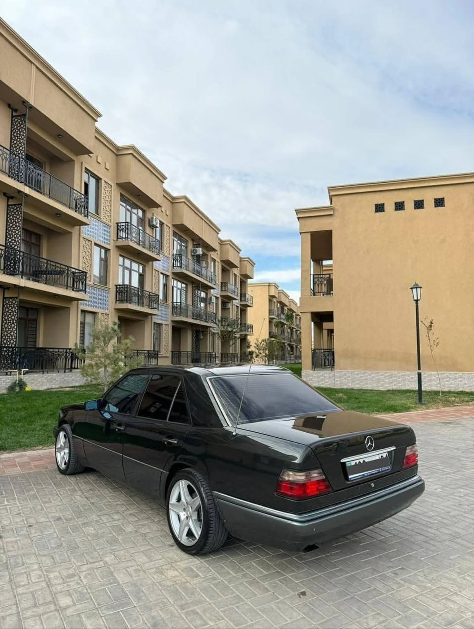 Mercedes-Benz E 280  - изображение 7