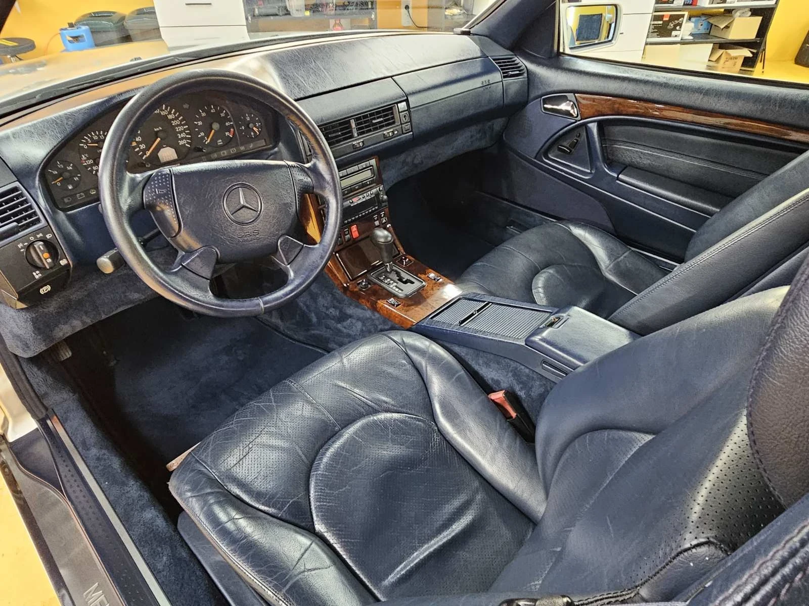 Mercedes-Benz SL SL320 Limited - изображение 7