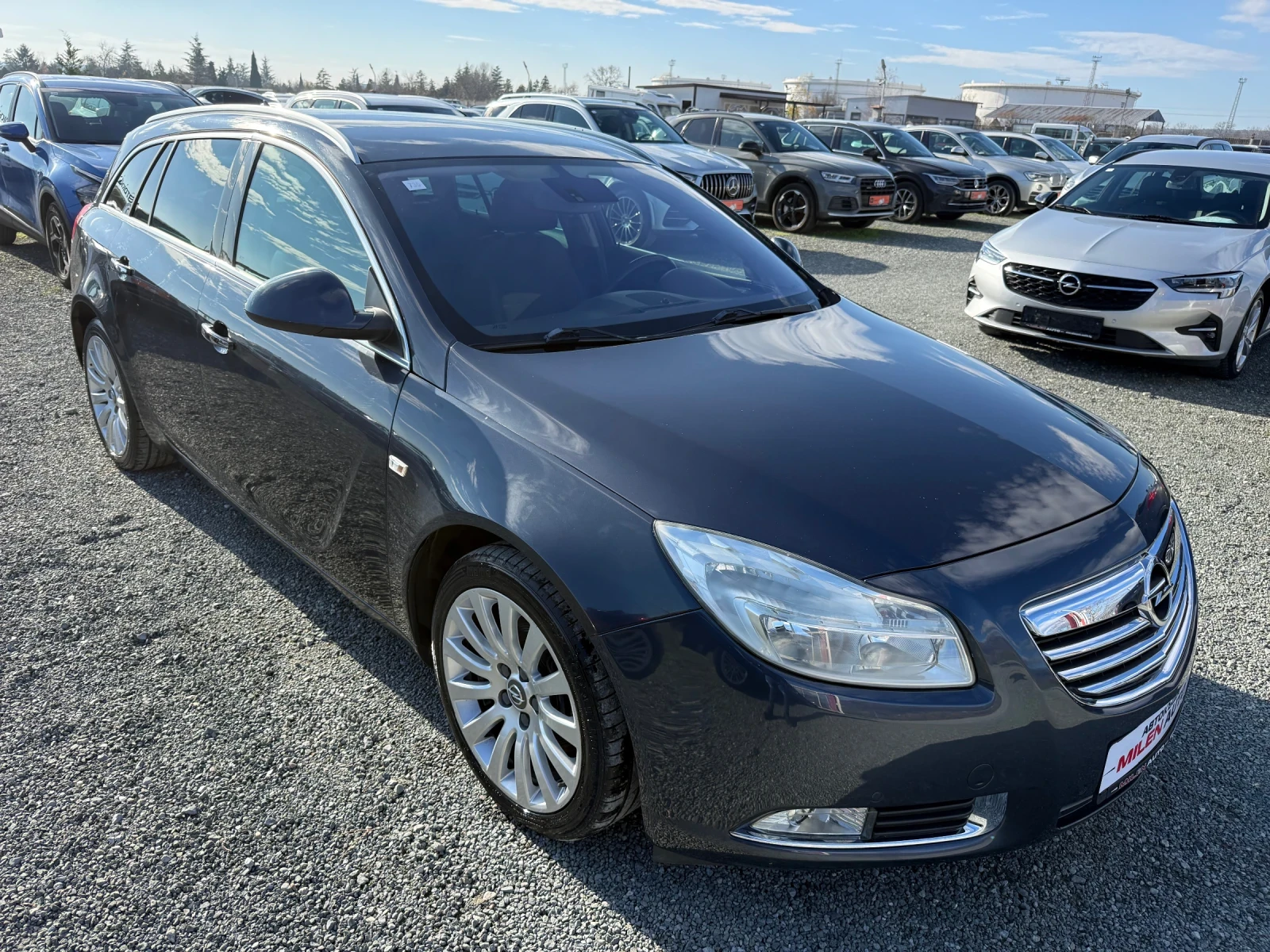 Opel Insignia (KATO НОВА) - изображение 3