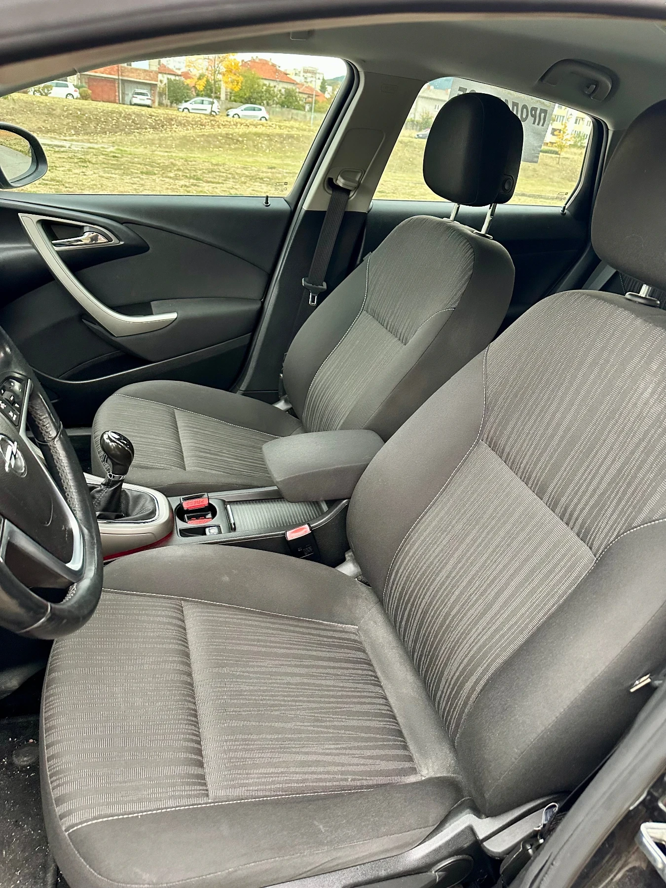Opel Astra J , Обслужена с Каско, снимка 10 - Автомобили и джипове - 56619418
