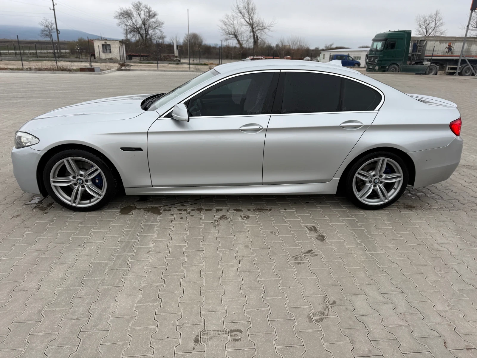 BMW 525 F10, снимка 4 - Автомобили и джипове - 54081103