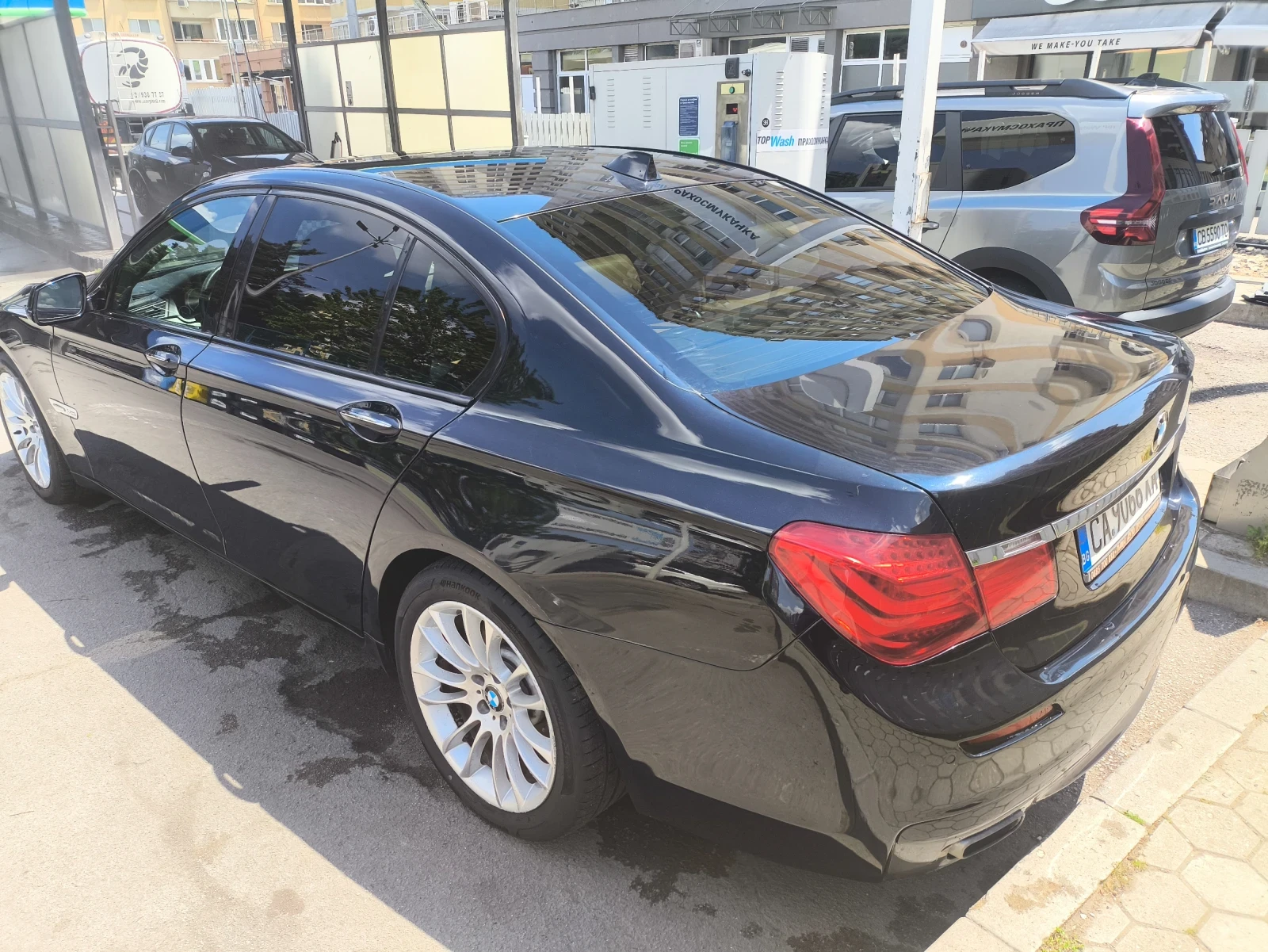 BMW 740 Напа кожа M пакет, снимка 3 - Автомобили и джипове - 54157228