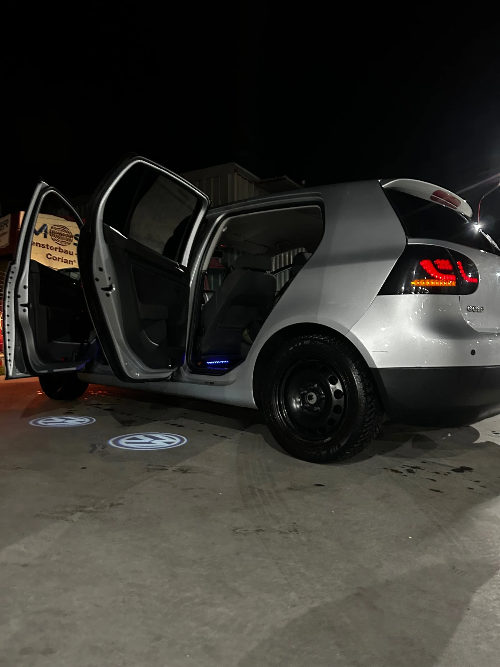 VW Golf, снимка 3 - Автомобили и джипове - 54241432