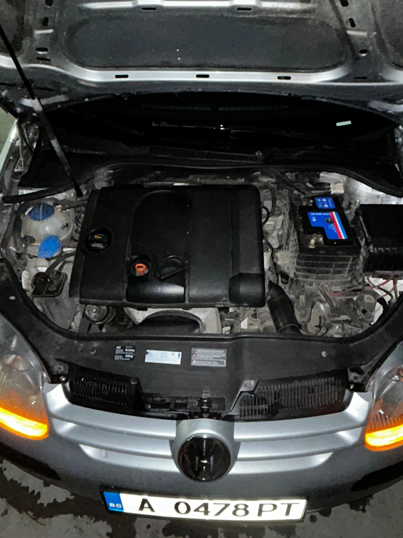 VW Golf, снимка 4 - Автомобили и джипове - 54241432