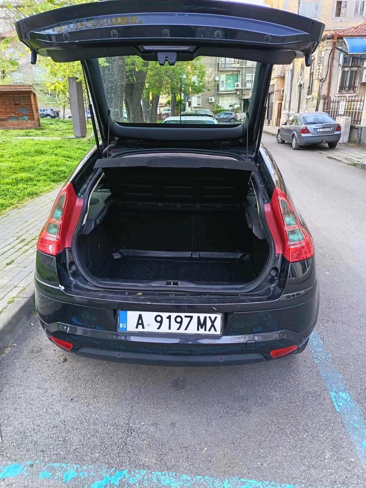 Citroen C4, снимка 6 - Автомобили и джипове - 54444475