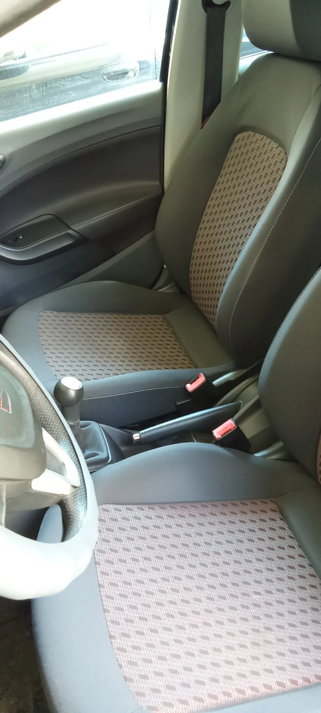Seat Ibiza, снимка 8 - Автомобили и джипове - 54913783