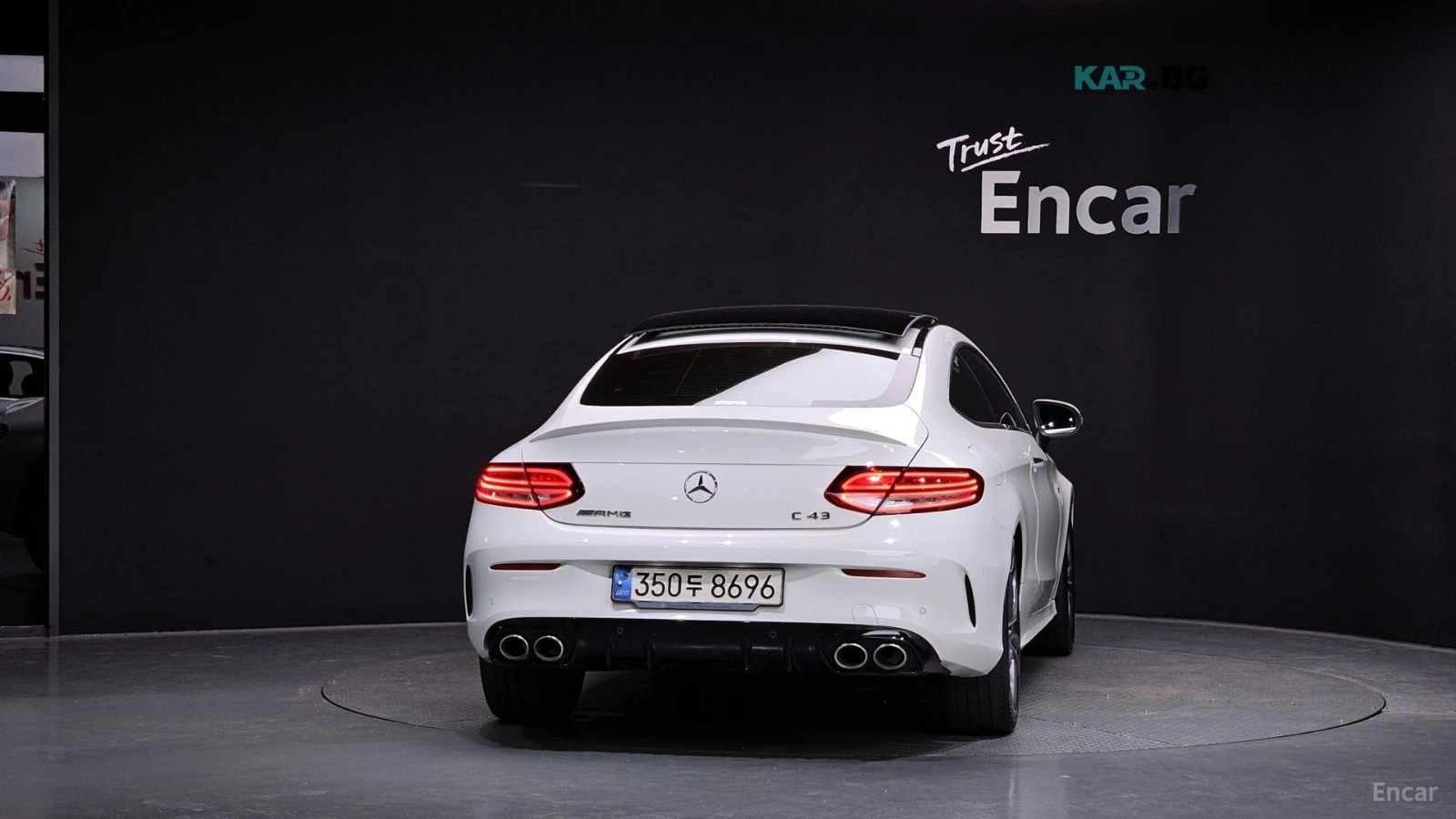 Mercedes-Benz C 43 AMG 4MATIC* HUD* КОЖА* НАВИ* ПАНО* АВТОКРЕДИТ, снимка 4 - Автомобили и джипове - 55709372