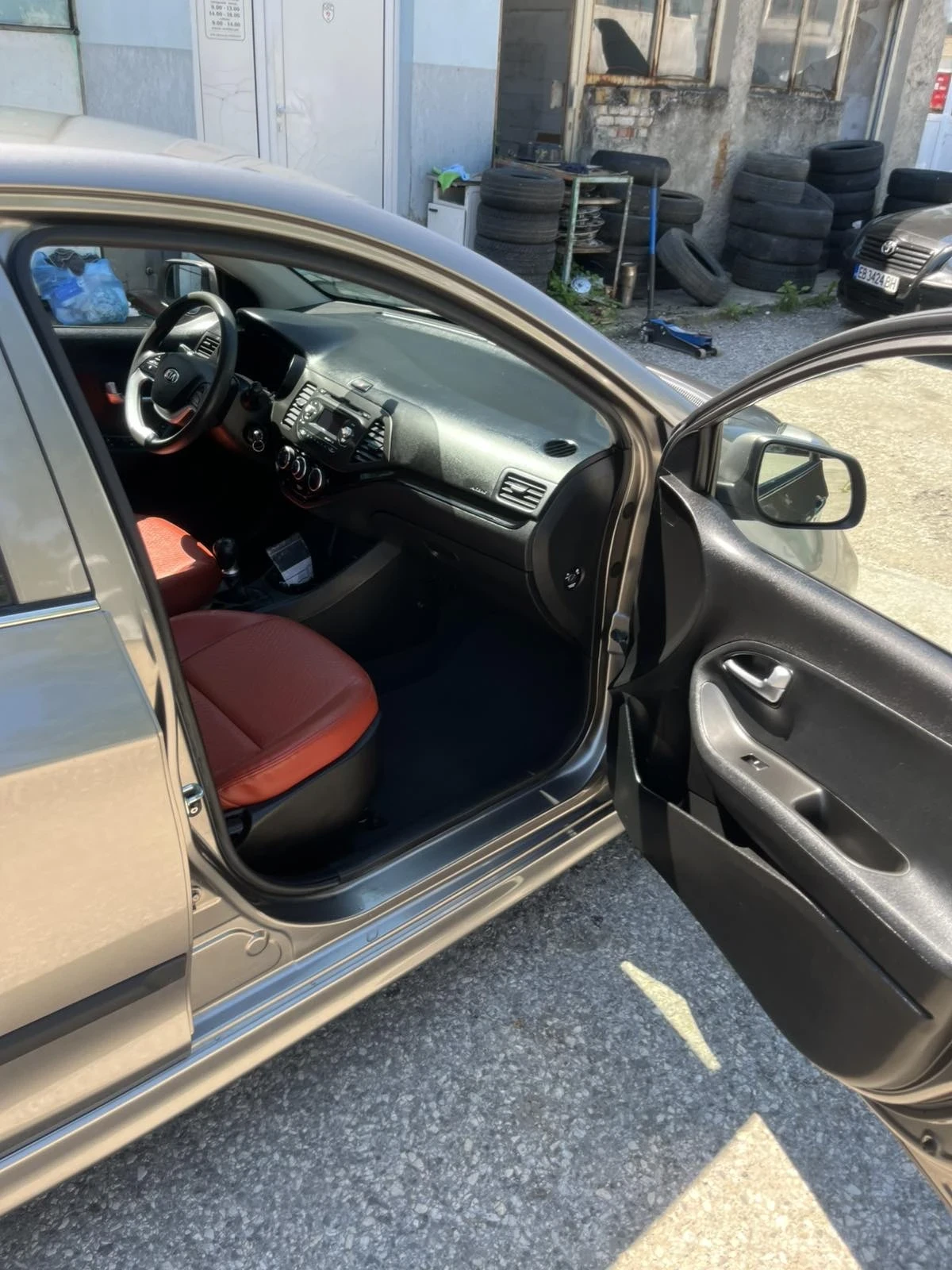 Kia Picanto, снимка 5 - Автомобили и джипове - 55754875