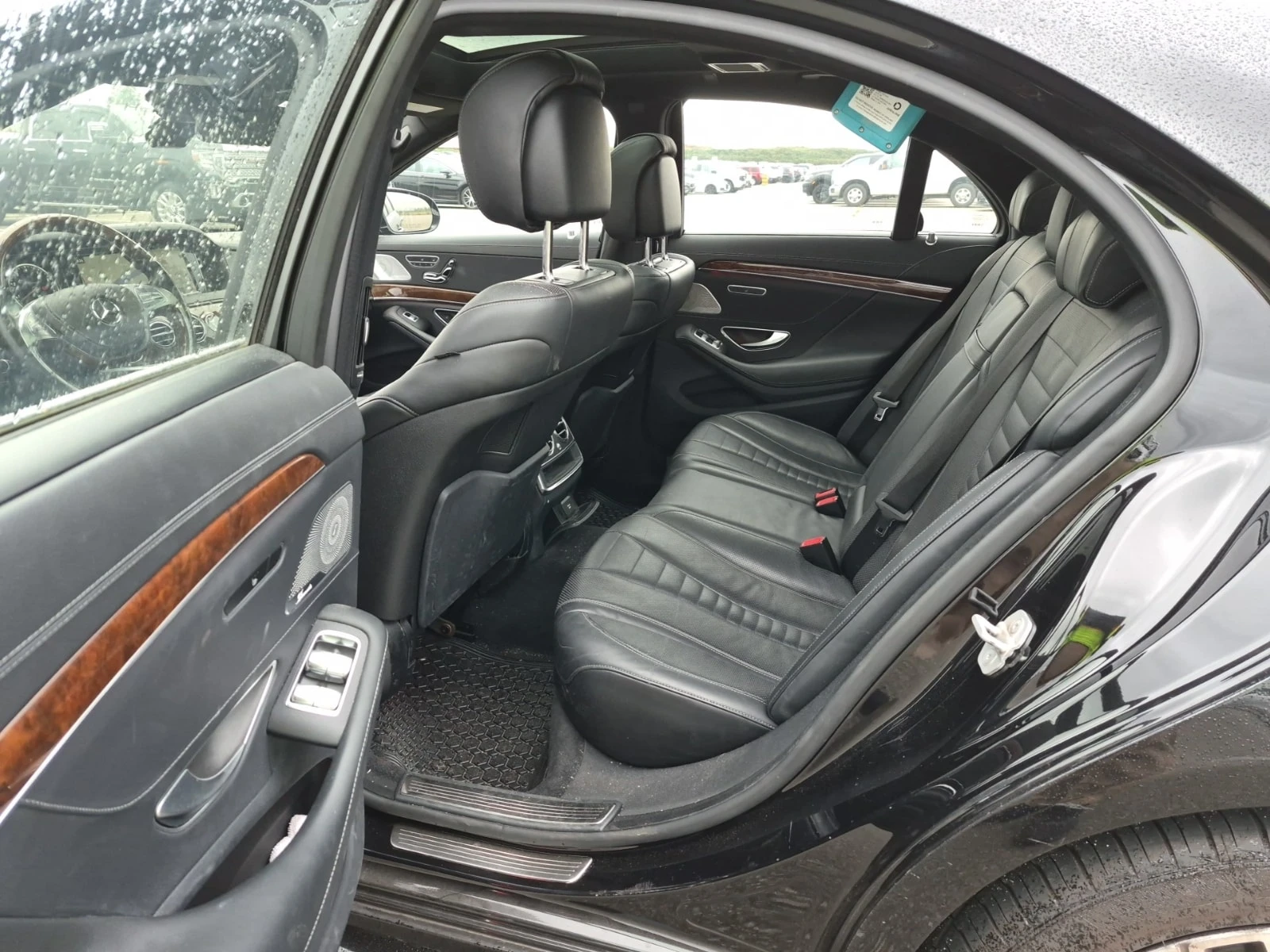 Mercedes-Benz S 550 * ПОДГРЕВ И ОБДУХВАНЕ* DYNAMIC SEATS* KEYLESS* , снимка 12 - Автомобили и джипове - 55995037