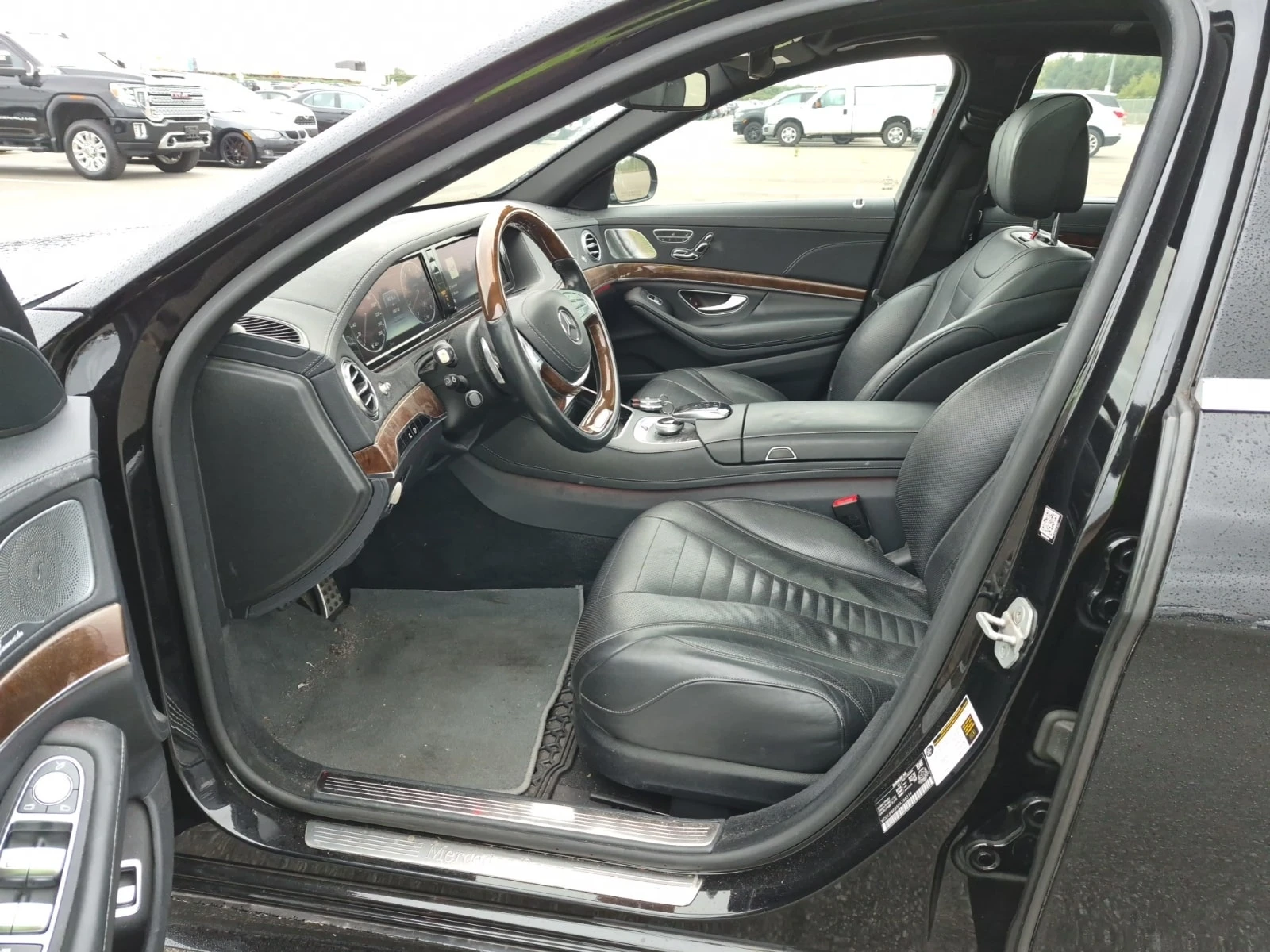 Mercedes-Benz S 550 * ПОДГРЕВ И ОБДУХВАНЕ* DYNAMIC SEATS* KEYLESS* , снимка 8 - Автомобили и джипове - 55995037