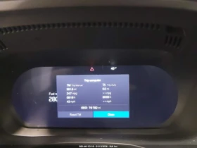 Volvo XC60 AWD* B5* Камера* м.Точки* Lane assist* БЕЗ УДАР*  - 18300 € / 35791.69 лв. - 81963640 12