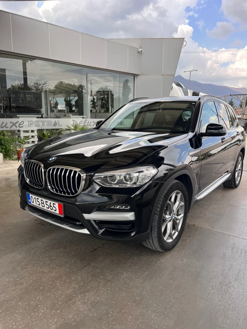 BMW X3 Xdrive plugin hybrid X-line M, снимка 1 - Автомобили и джипове - 47279798